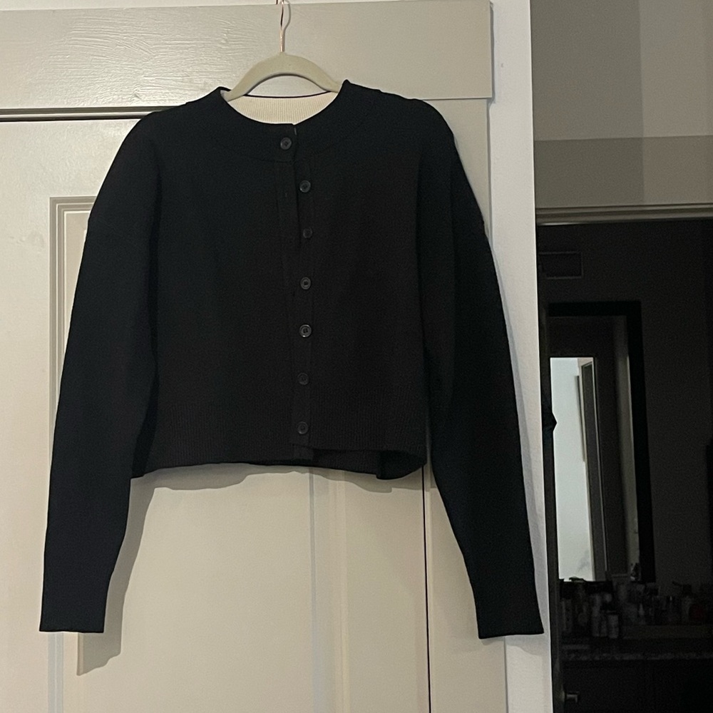 NWT Zara Cropped Cardigan with Shoulder Pads